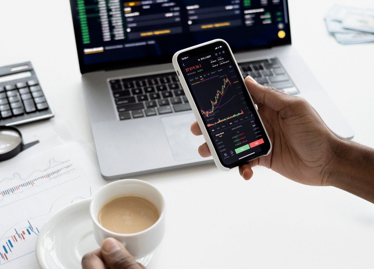 Weekly stock market recap chart